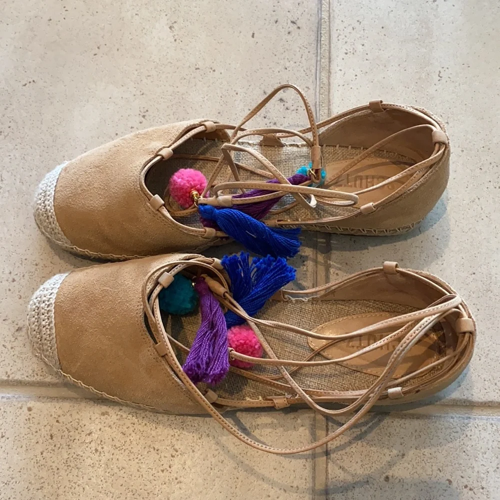 Schutz Brie lace up tassel Pom Pom flats size 9 - Picture 2 of 7